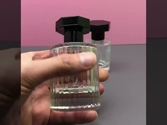 Bottiglia rotonda esagonale 50ml dello spruzzo di profumo della banda verticale del cappuccio della bottiglia di profumo 30ML