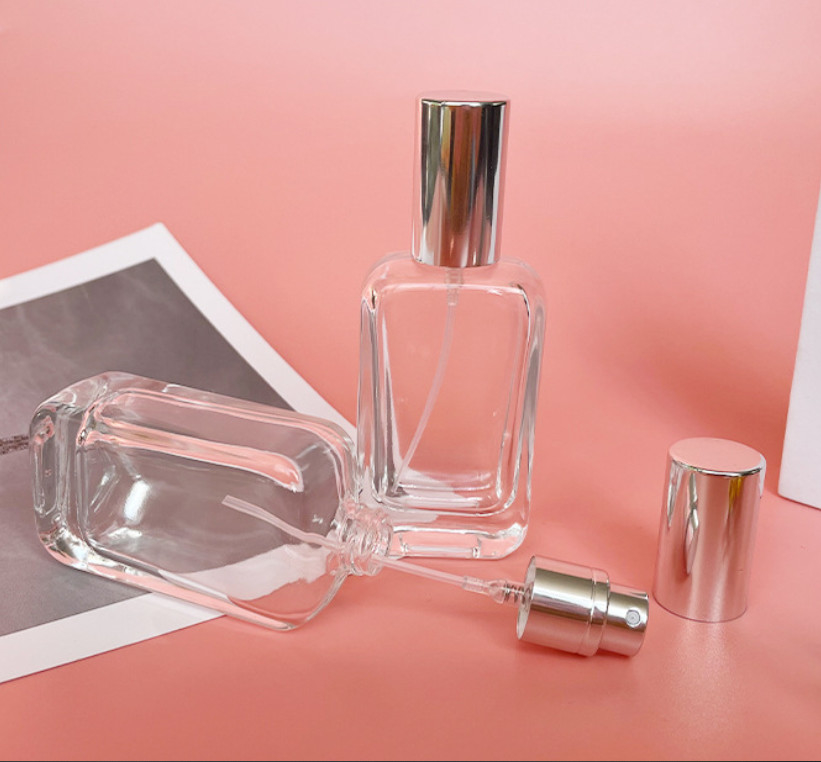 Factory Wholesale New Empty Oil Perfume Spray Bottle Luxury 30ml 50ml 100ml Clear Square